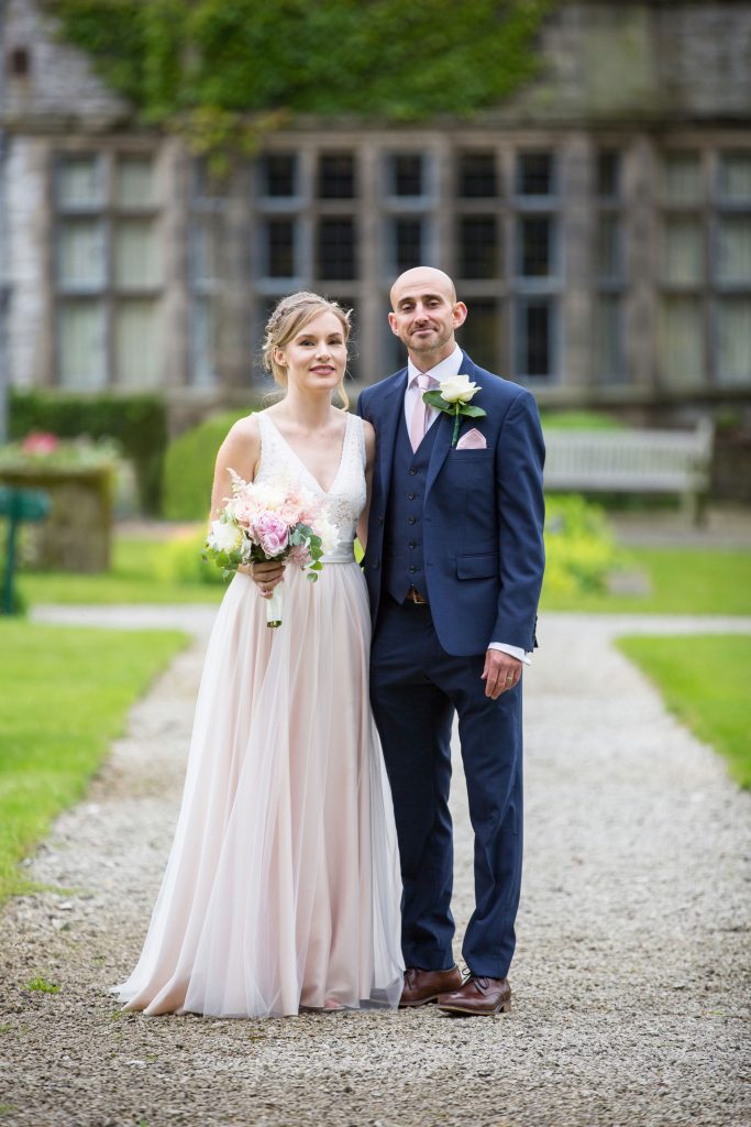 Newly wed couple photography by So Studios